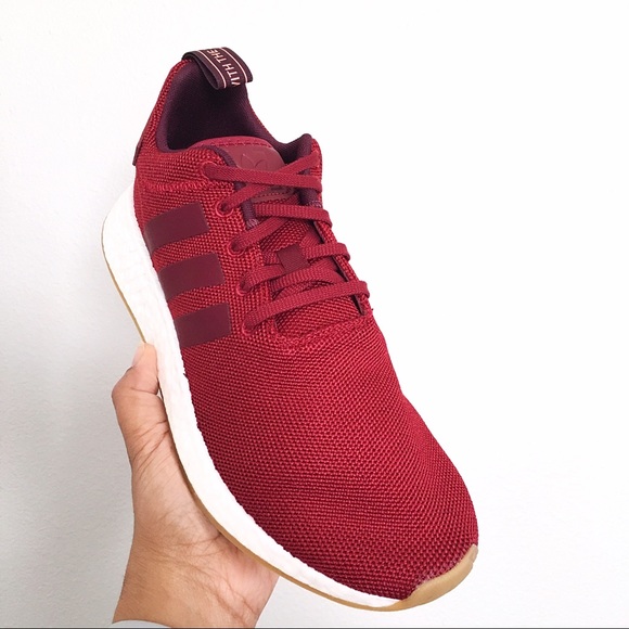 adidas nmd r2 collegiate burgundy